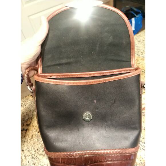 Vintage 1996 Melanie Bucket Shoulder Bag Brighton Long Strap Croc Leather - Picture 5 of 12